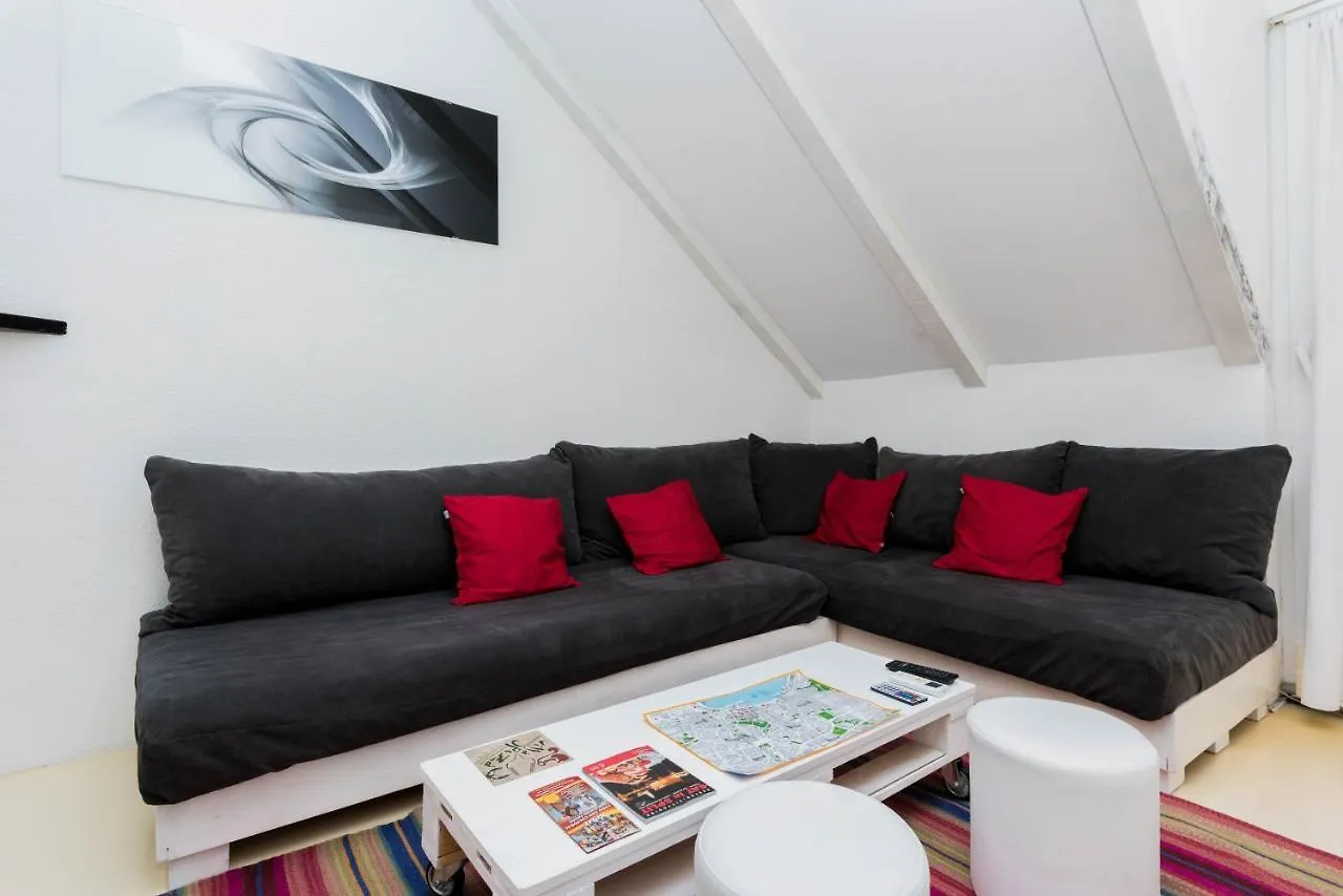 Febe Apartmani Split