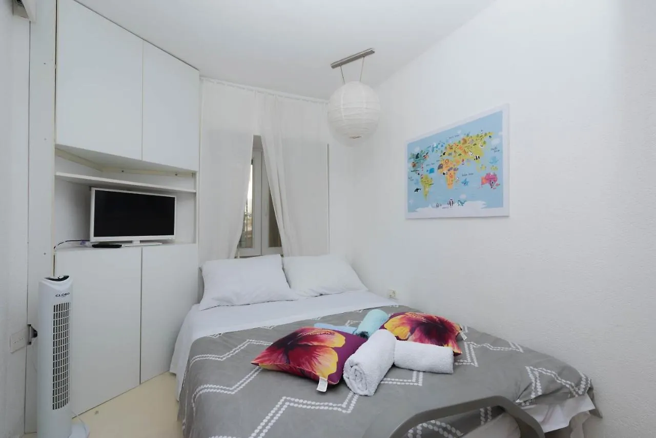 Febe Apartmani Split Apartment