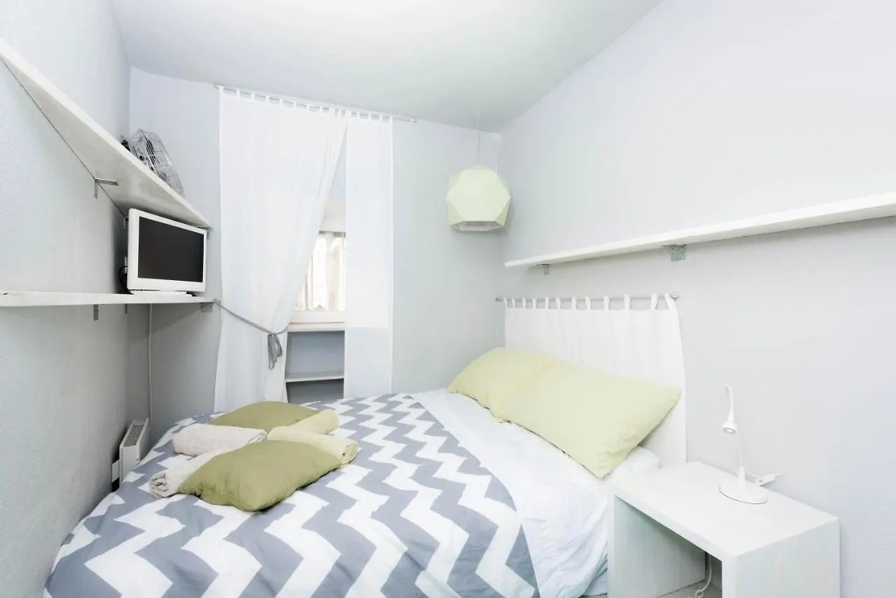 Febe Apartmani Split 0*,