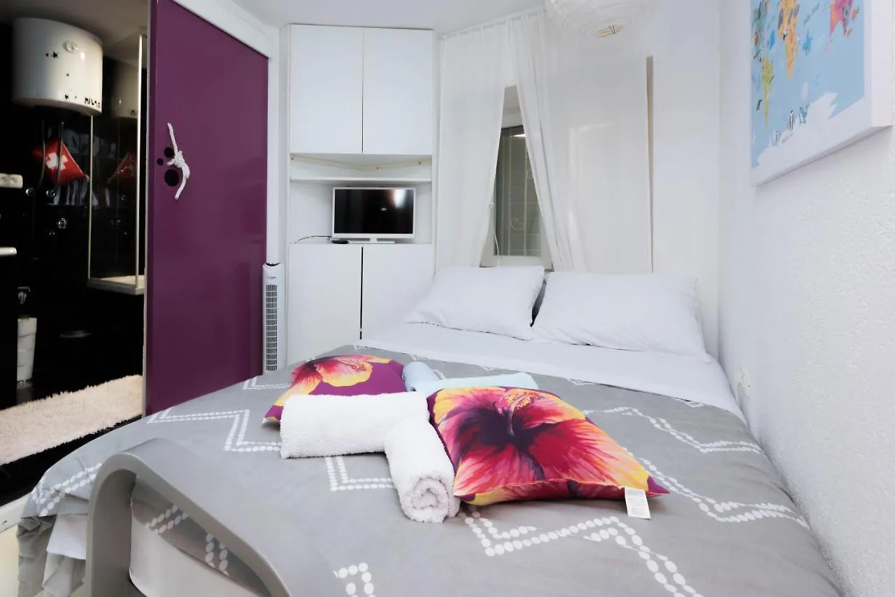 Apartment Febe Apartmani Split