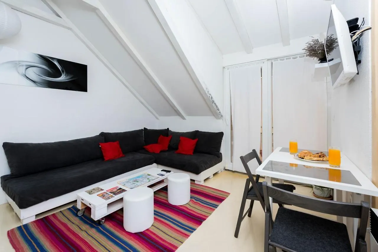 Febe Apartmani Split